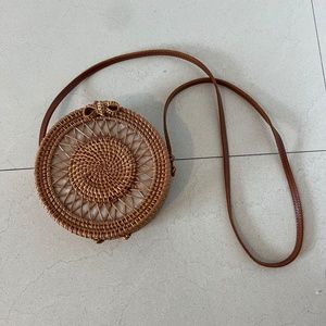 Woven Basket Cross Body Circle Purse